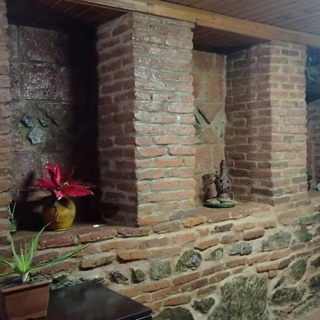 1-bedroom rental in tbilisi, javakhishvili 24 Buitenkant foto